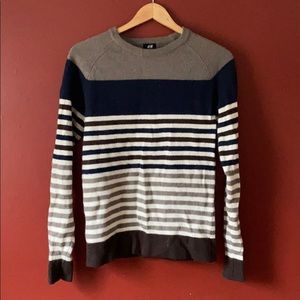 Men’s striped sweater